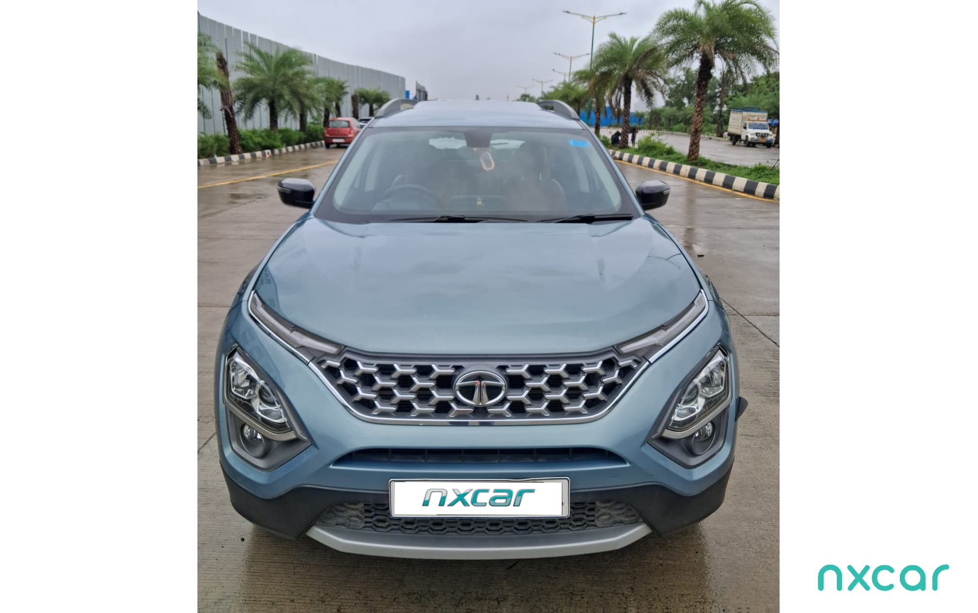 Tata Safari