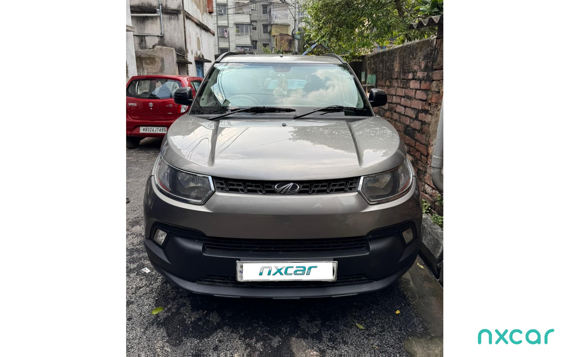 Mahindra KUV100