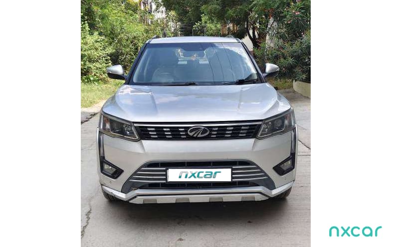 Mahindra XUV300