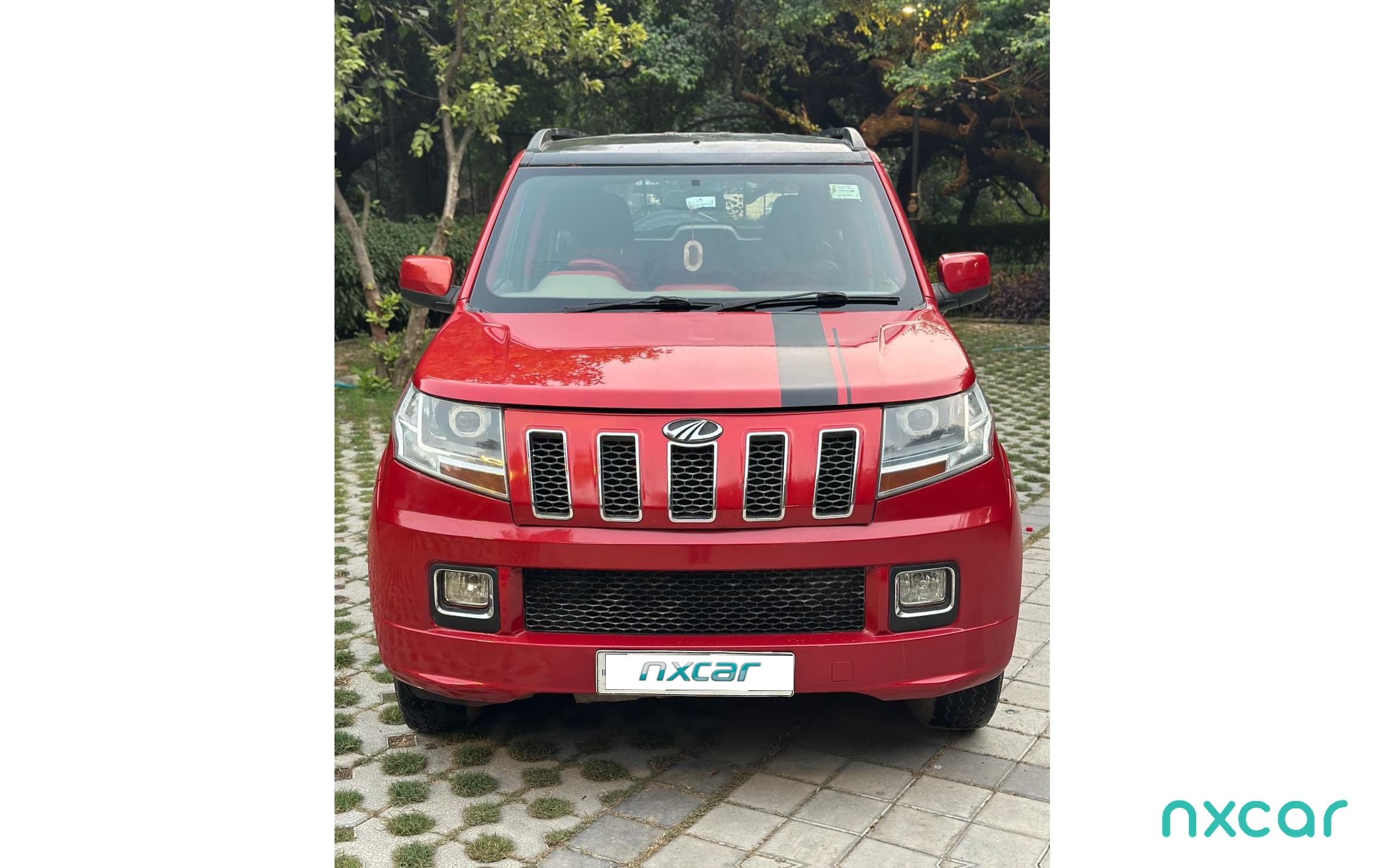 Mahindra TUV300